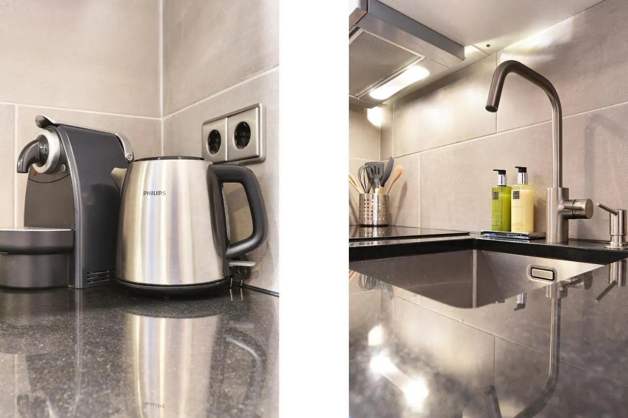Bed and Breakfast Leidseplein-Amsterdam Centre Bed & Breakfast Amsterdam