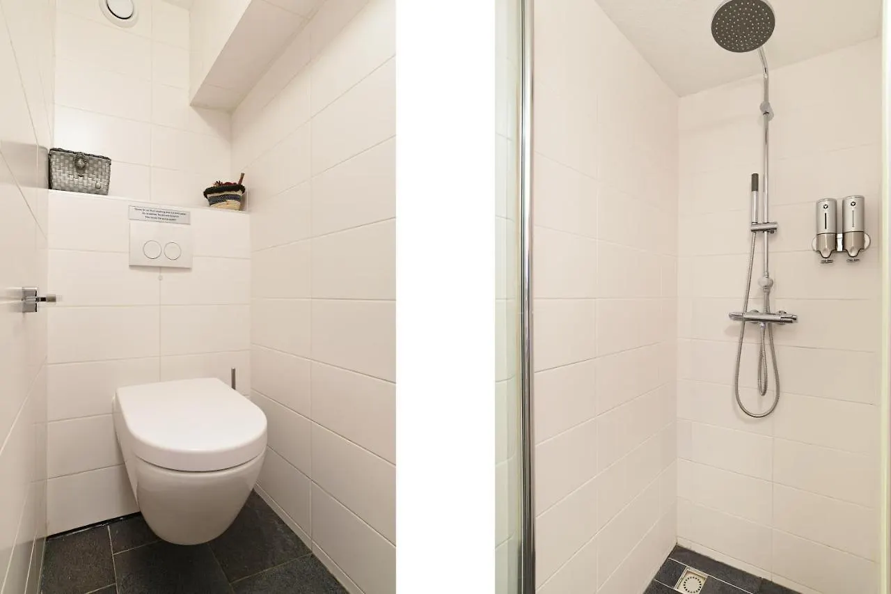 Bed and Breakfast Leidseplein-Amsterdam Centre Bed & Breakfast